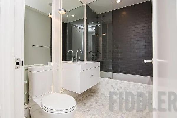 Rented by Fiddler Realty | media 22