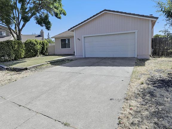 3rd image of 808 Scottsdale Dr