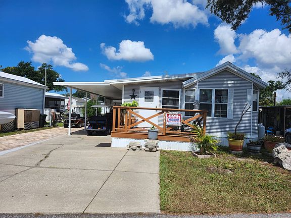 2nd image of 8387 Lady Slipper Ln