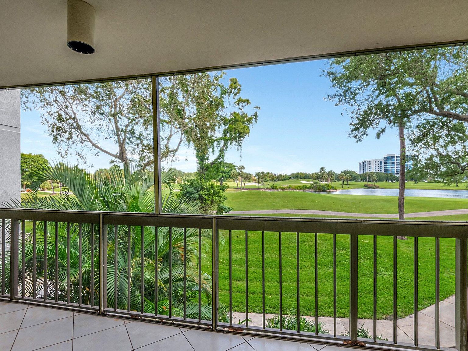 1625 Bridgewood Drive