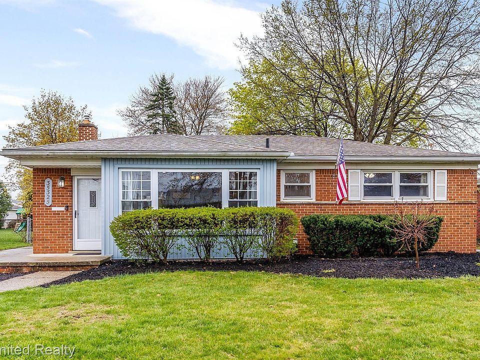 1st image of 35325 Elmira St
