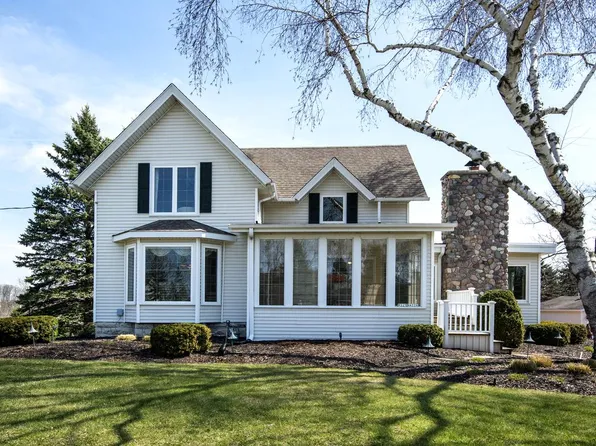 W225N4226 Duplainville ROAD, Pewaukee, WI 53072