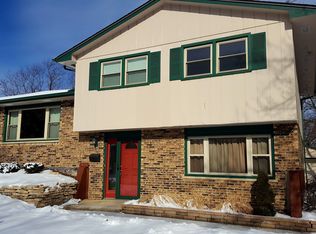 7426 162nd Pl, Tinley Park, IL 60477