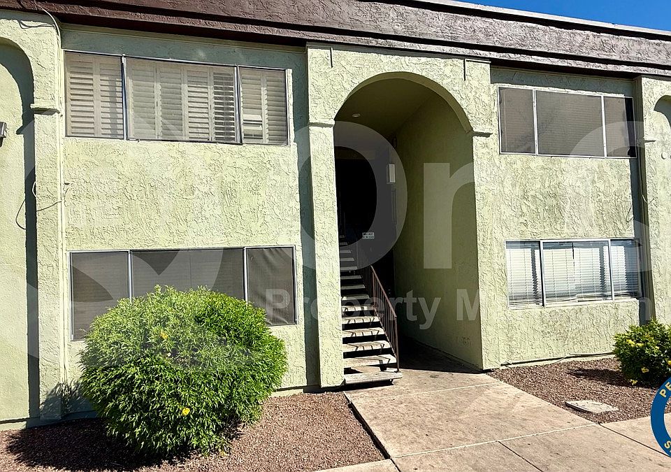 1st image of 424 W Brown Rd Unit 109