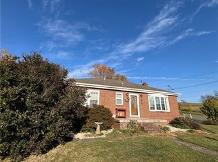 736 Smithfield Masontown Rd, Smithfield, PA 15478