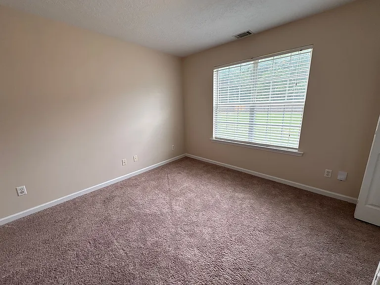 217 Village Pkwy — Photo 9