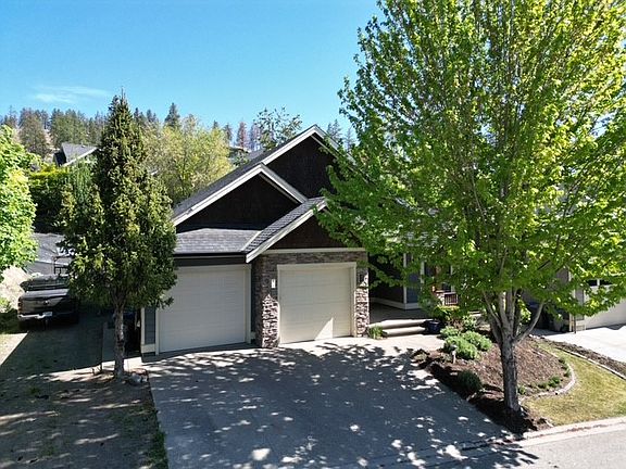 3rd image of 1998 Hidden Ridge Pl