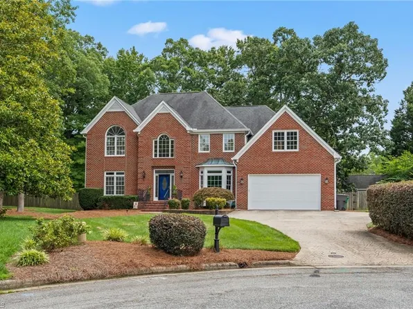 2800 Billington Way, Jamestown, NC 27282