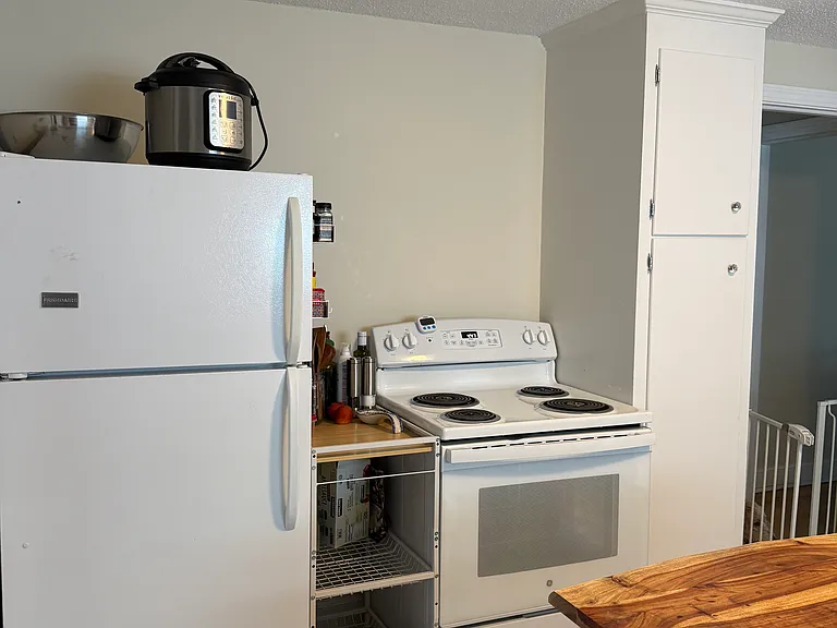 65 Ardmore Rd #2 — Photo 5
