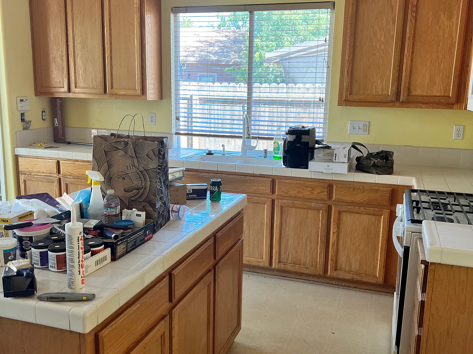 4 bed, 2.5 bath, 2183 sqft, $3,050 — Photo 4