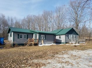 594 Airport Rd, Dexter, ME 04930