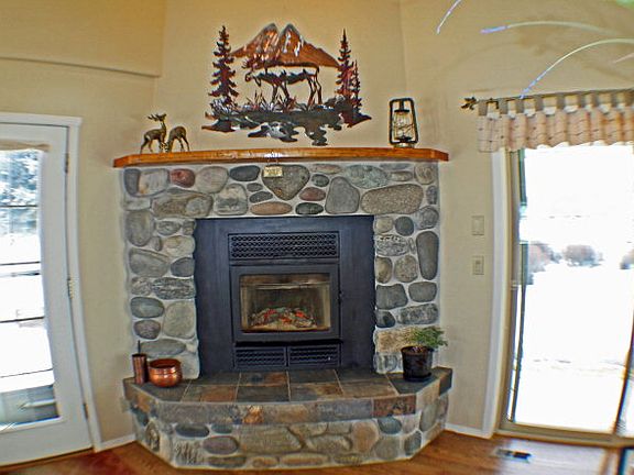 3rd image of 13881 Mathwig Rd