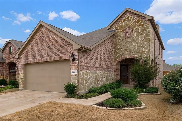 1st image of 15922 Crosslake Ct
