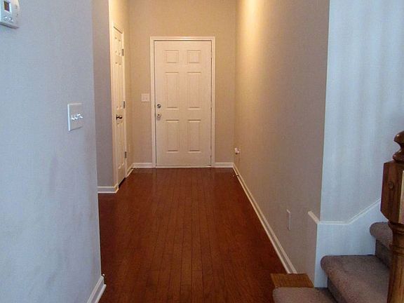 2nd image of 901 Stewart Valley Dr