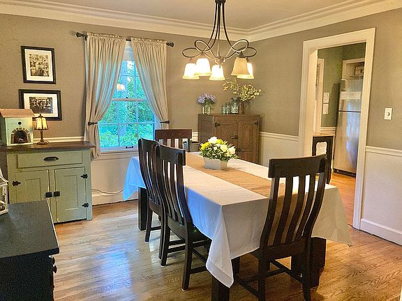 2nd image of 104 E McKinley Way