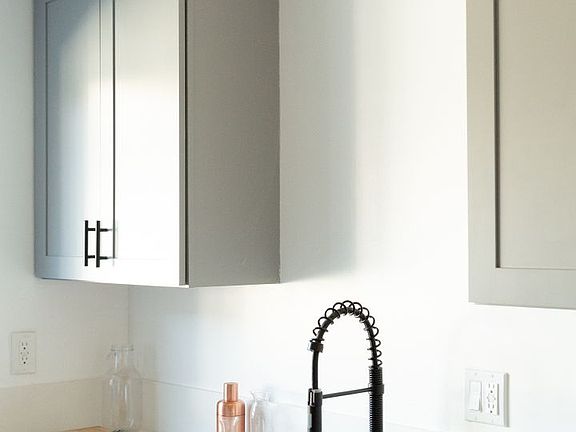 4th image of 376 Avenue 57 Unit 4