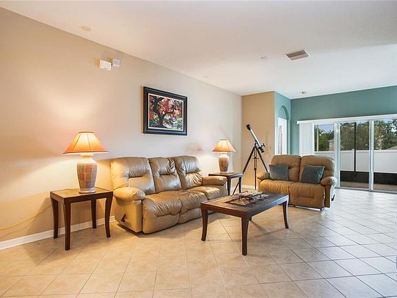 4th image of 10645 Shady Preserve Dr