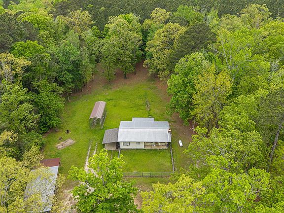 2nd image of 847 Central Rd