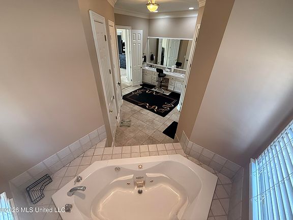 5th image of 109 Bayou Rd