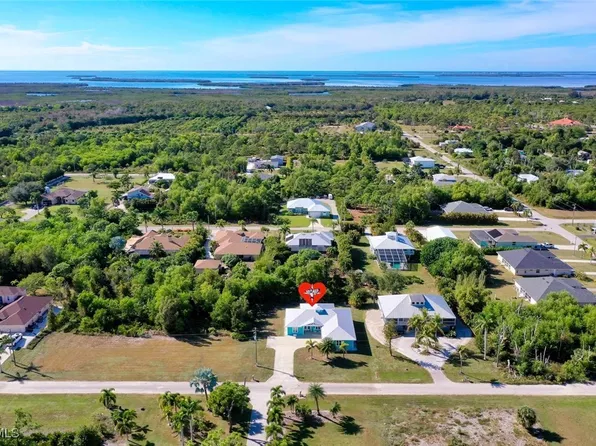11931 Oakland Dr, Bokeelia, FL 33922