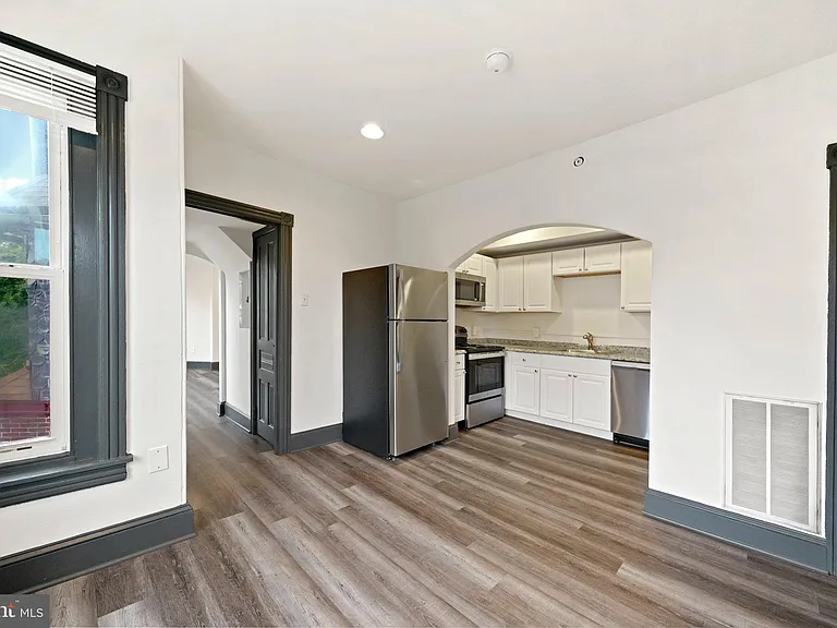 119 S Broad St #3 — Photo 2