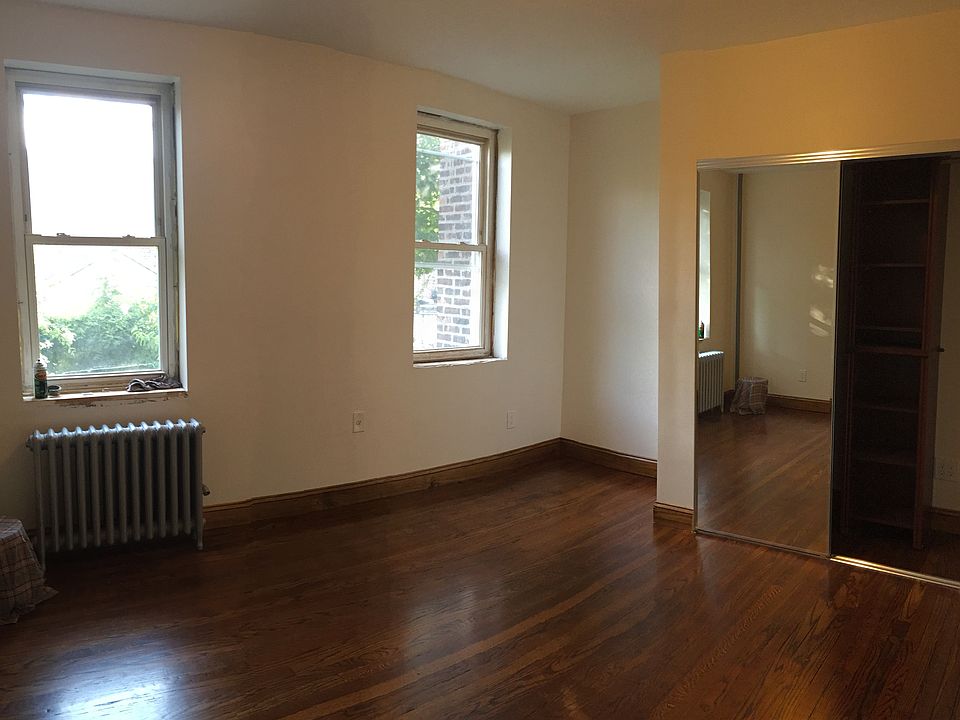 1st image of 8644 123rd St APT 1