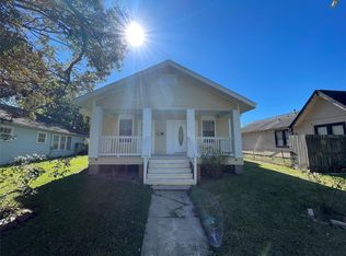3105 Indiana St, Baytown, TX 77520