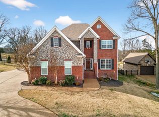 127 Waters Hill Cir, Lebanon, TN 37087