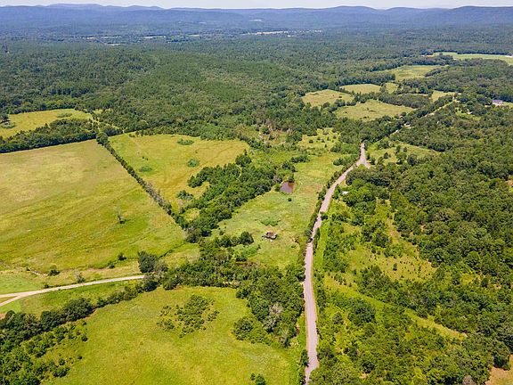 5th image of 376 Whippoorwill Rd
