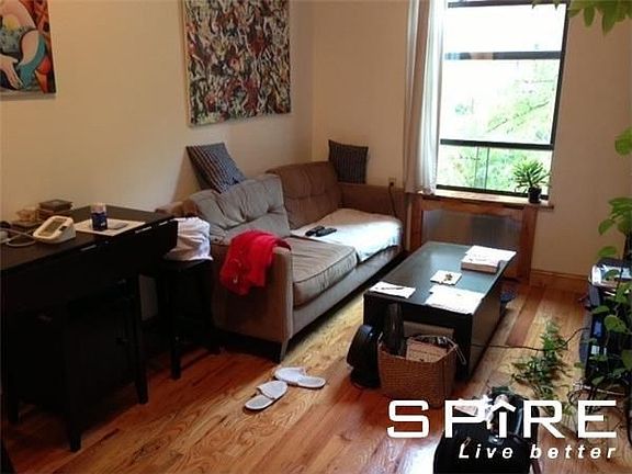 2nd image of 101 W 73rd St APT 2A