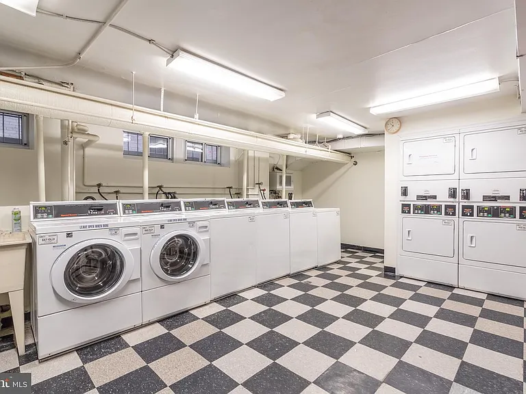 1954 Columbia Rd NW #707 — Photo 8