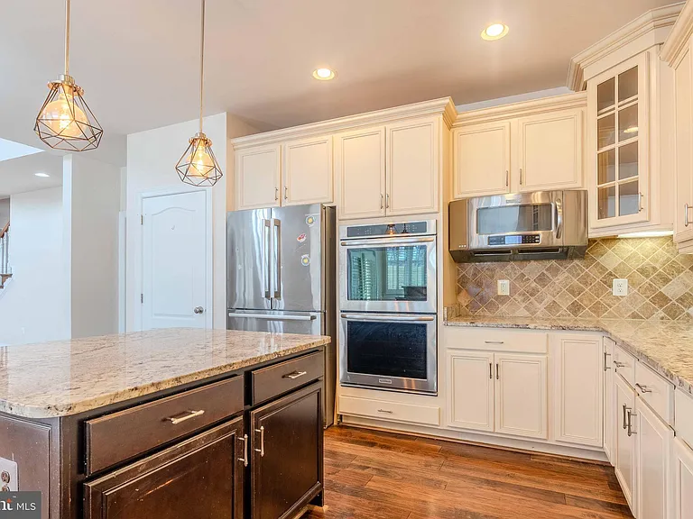 15316 Admiral Baker Cir — Photo 22