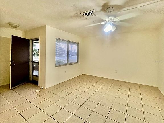 3rd image of 2507 Terry Ln #2507