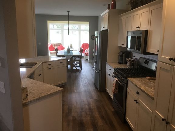 3rd image of 6523 Potters Wheel Dr SE