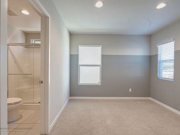 3rd image of 10910 Scottsbluff Dr