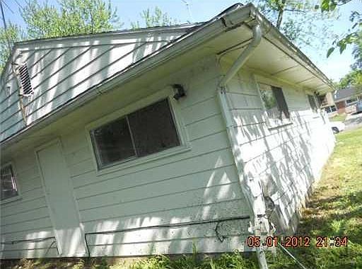 5th image of 4518 W Hillcrest Ave