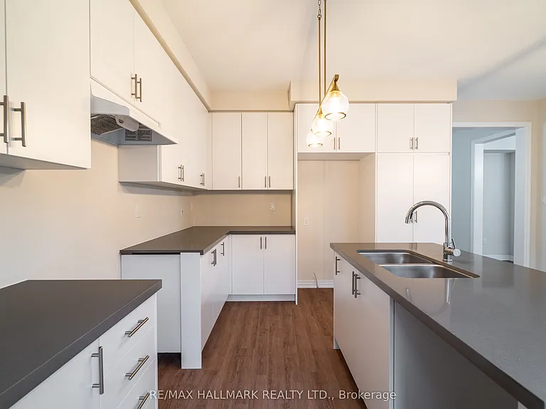 19 Stennett Dr — Photo 11