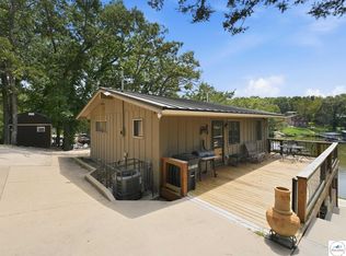 26593 Santa Barbara Dr, Edwards, MO 65326