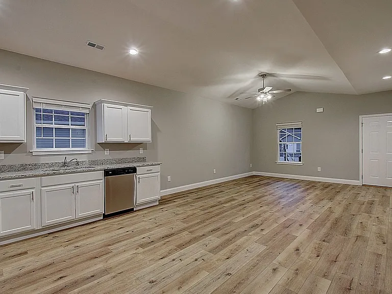 3480 Frylee Ct — Photo 13