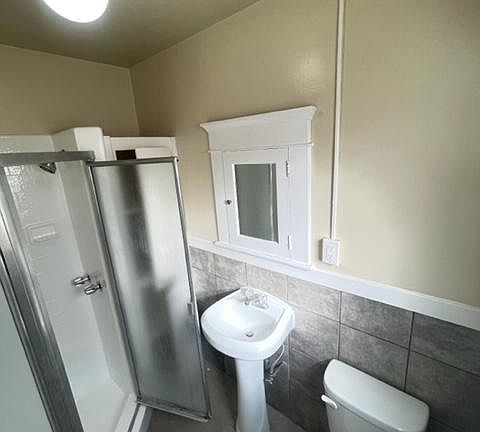 4th image of 1065 E Ocean Blvd APT 5