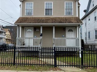 728-730 Arctic St, Bridgeport, CT 06608