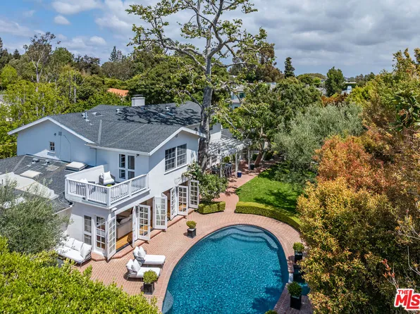 13600 Romany Dr, Pacific Palisades, CA 90272