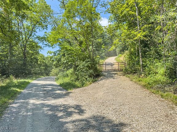 3rd image of Blue Rock Church Rd