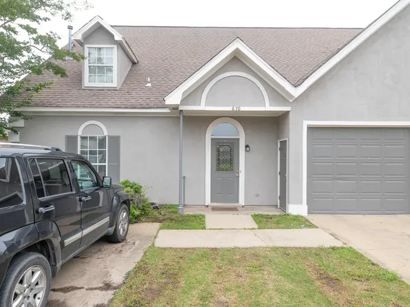 670 Kirk Cauldy Dr, Starkville, MS 39759