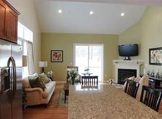 92 Garett Way #0-, Holliston, MA 01746