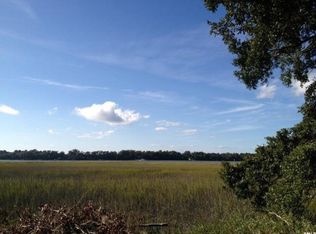 22 Earline Dr, Saint Helena Island, SC 29920