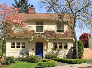 406 SE Gilham Ave, Portland, OR 97215
