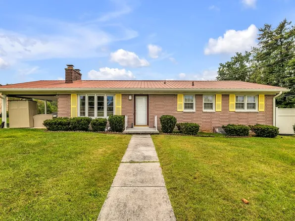 610 Thompson Dr, Abingdon, VA 24210