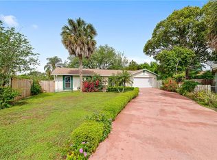 1634 Silversmith Pl, Orlando, FL 32818