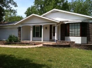 2197 Rule Ave, Maryland Heights, MO 63043